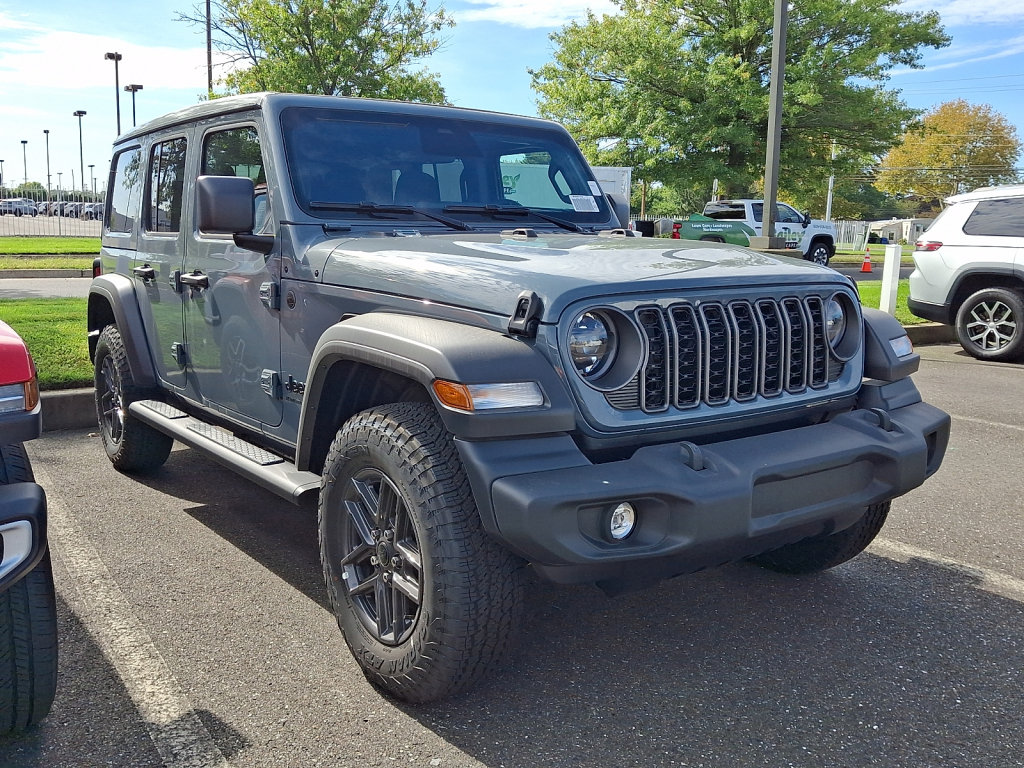 New 2026 Jeep Wrangler Unlimited Sport AWD/4WD image 3