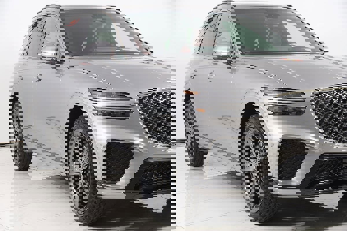 Used 2023 Genesis GV70 2.5T w/ Sport Prestige Package image 50