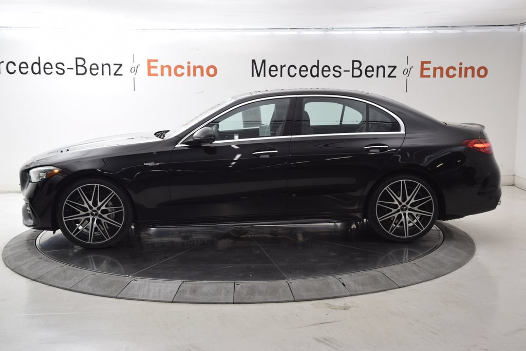 Used 2024 Mercedes-Benz C 43 AMG 4MATIC Sedan image 3