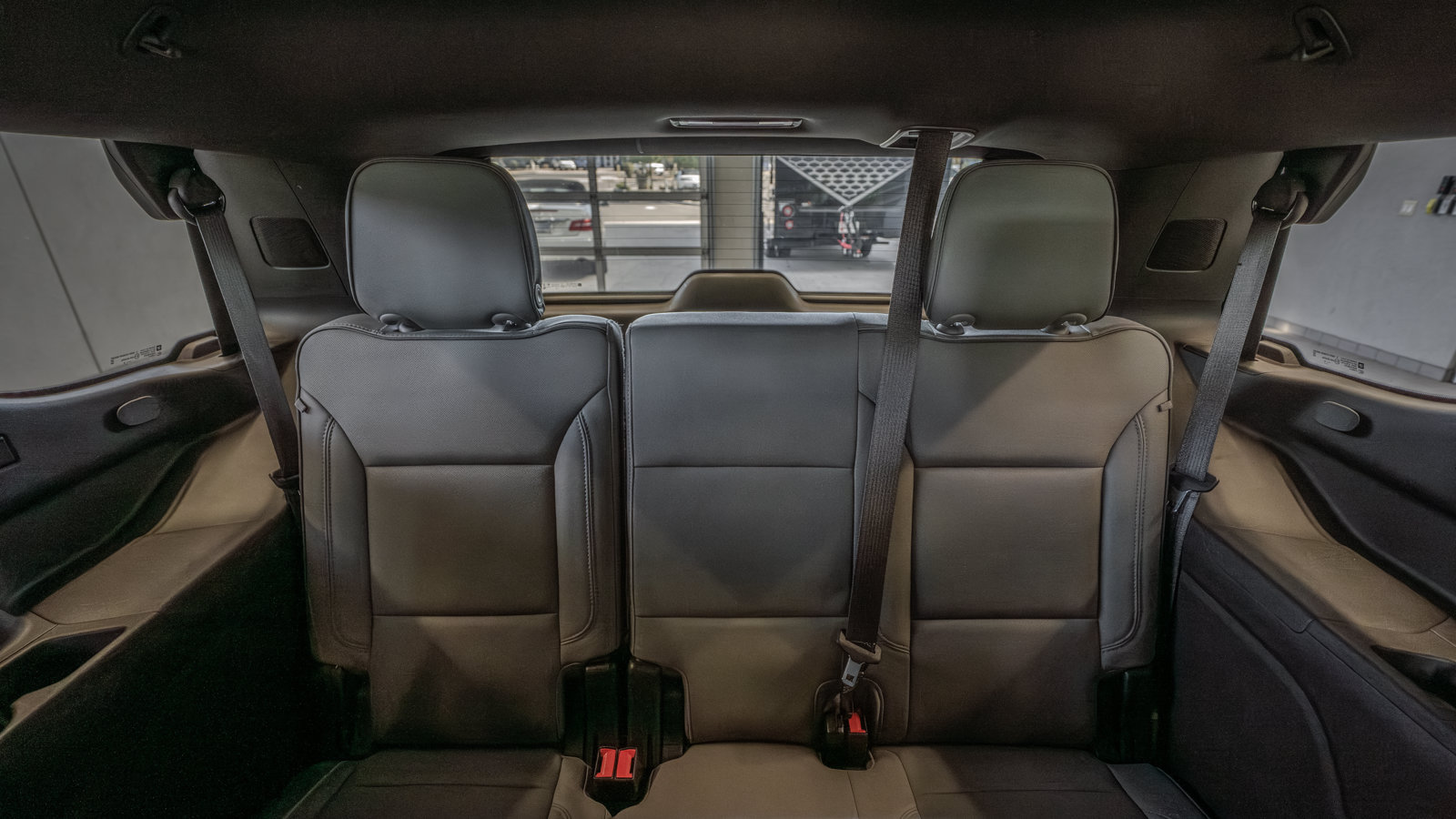 Used 2022 GMC Yukon SLT w/ SLT Premium Package AWD/4WD image 27