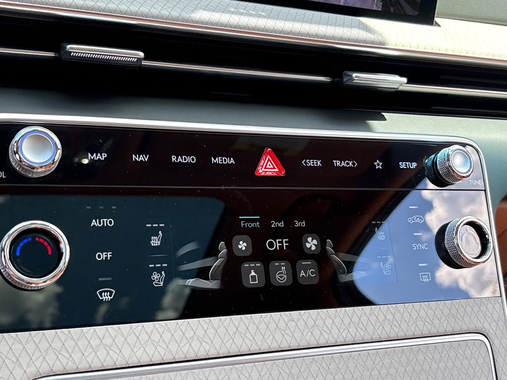 New 2026 Genesis GV80 3.5T Advanced AWD/4WD image 18