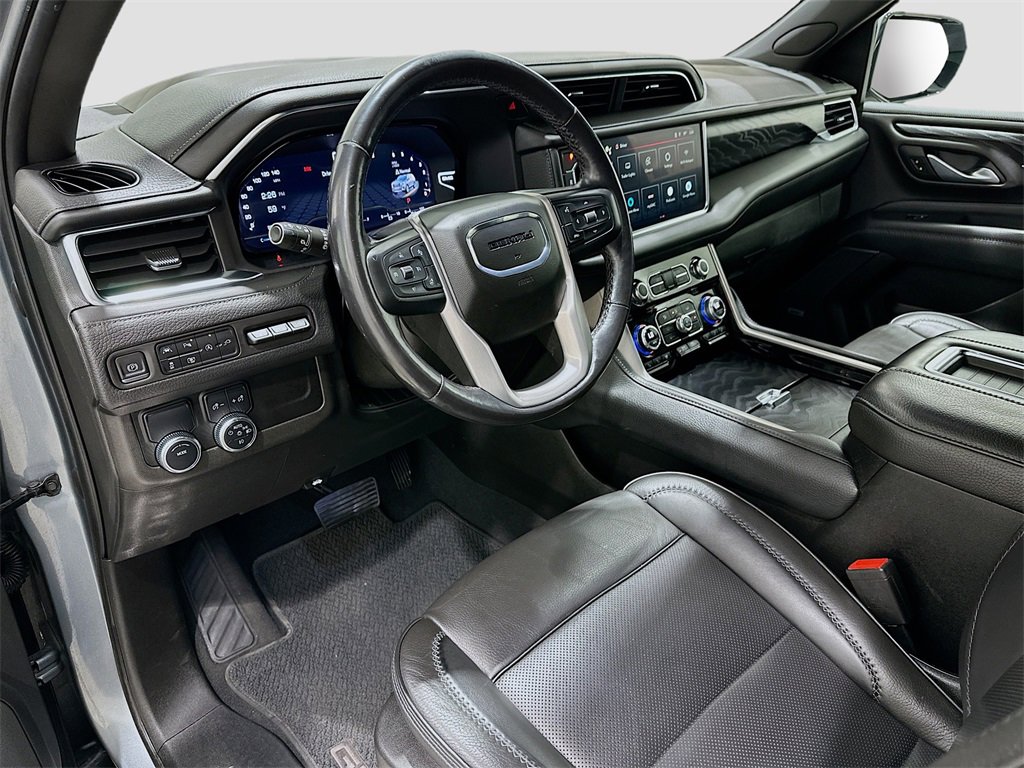 Used 2022 GMC Yukon Denali image 9