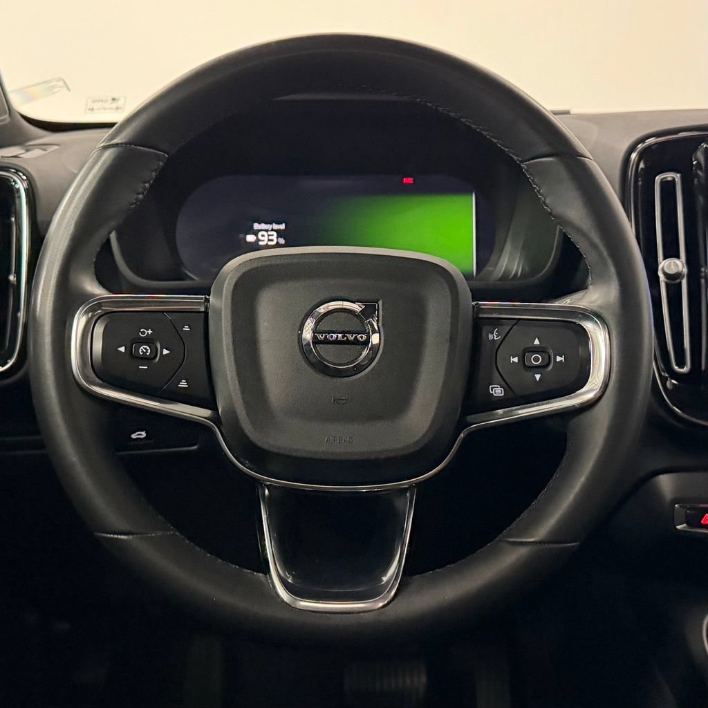Used 2023 Volvo C40 P8 Recharge Plus AWD/4WD image 14
