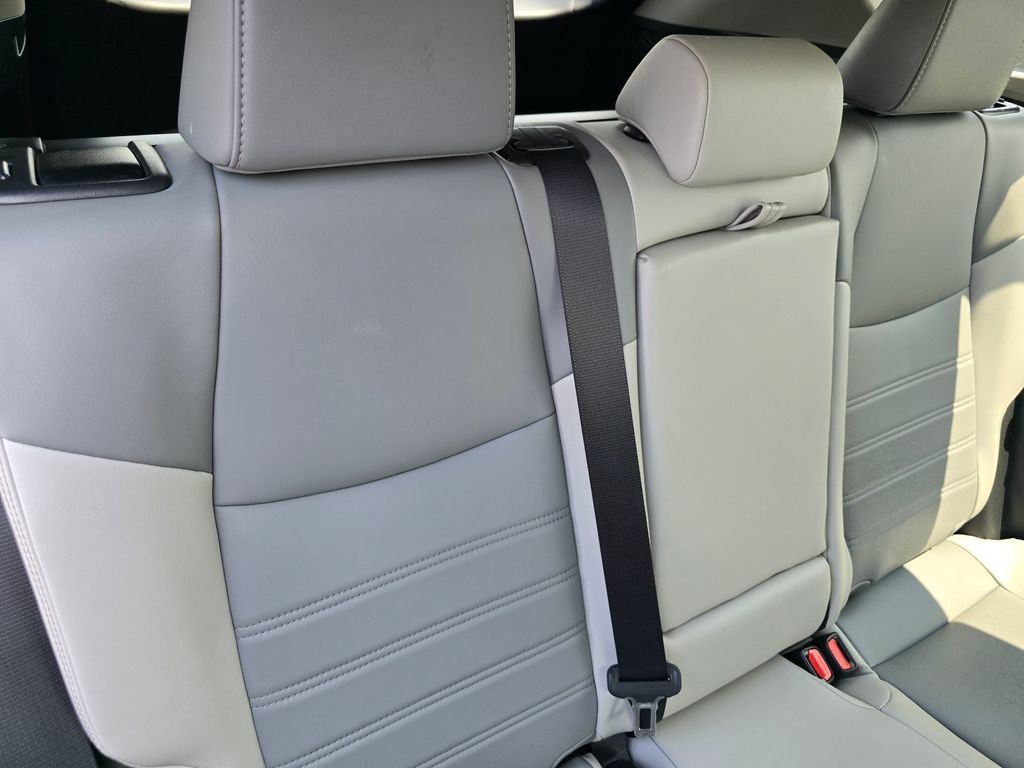 Certified 2023 Toyota RAV4 XLE Premium AWD/4WD image 16