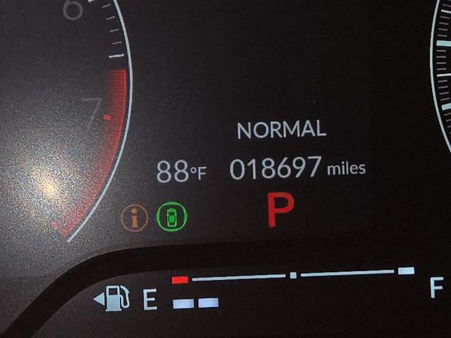 Used 2025 Honda Civic Sport image 15