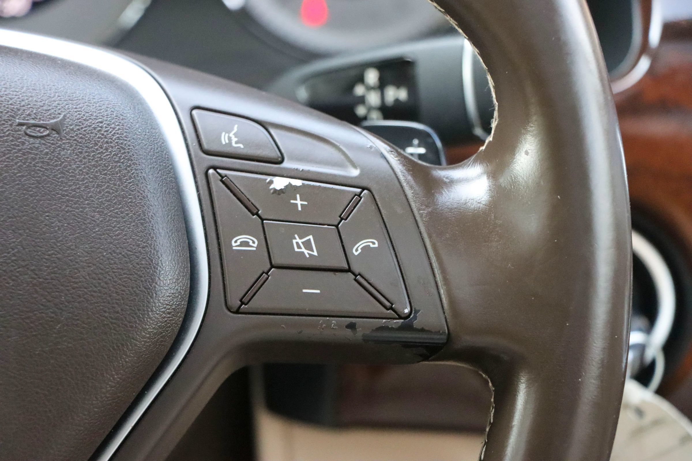 Used 2013 Mercedes-Benz GLK 350 2WD w/ Premium 1 Pkg image 30