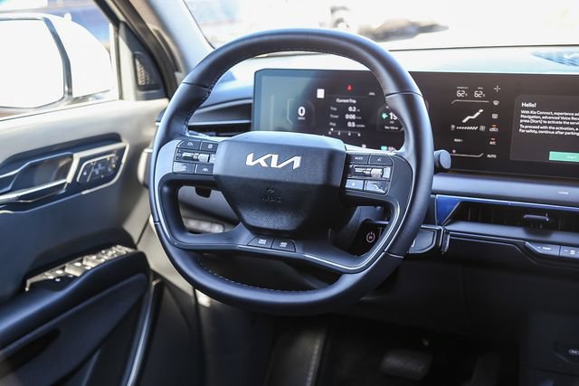 Used 2024 Kia EV9 Land AWD/4WD image 17