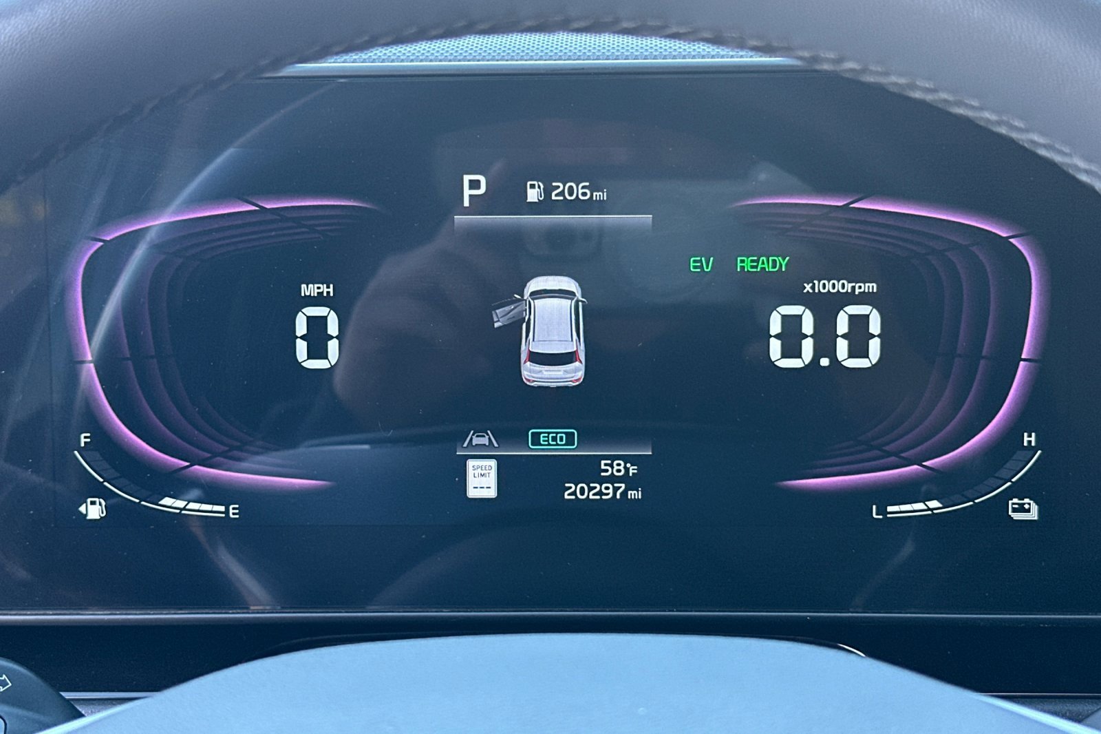 Used 2023 Kia Niro EX Touring image 28