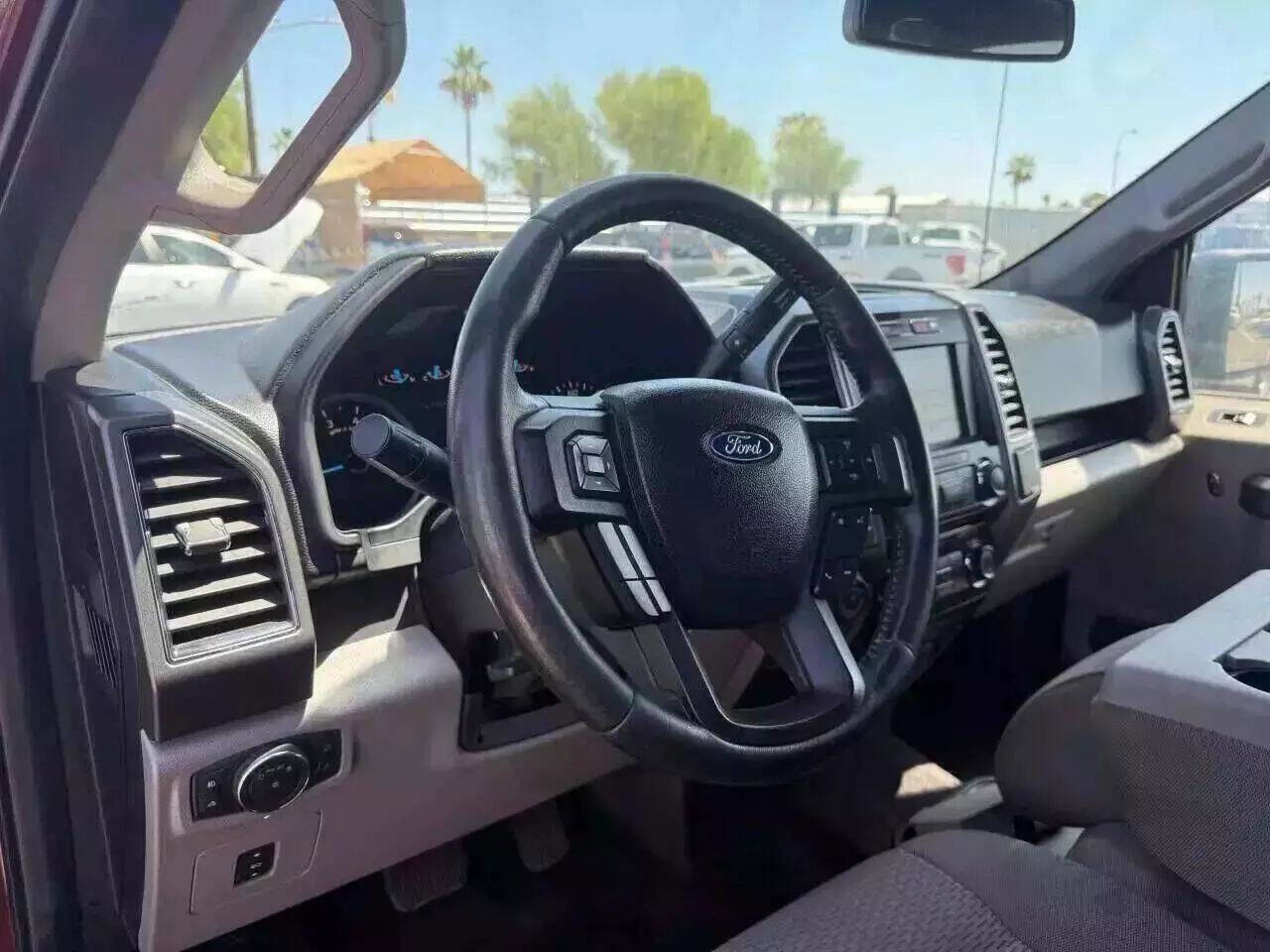 Used 2017 Ford F150 XLT w/ Equipment Group 302A Luxury image 13