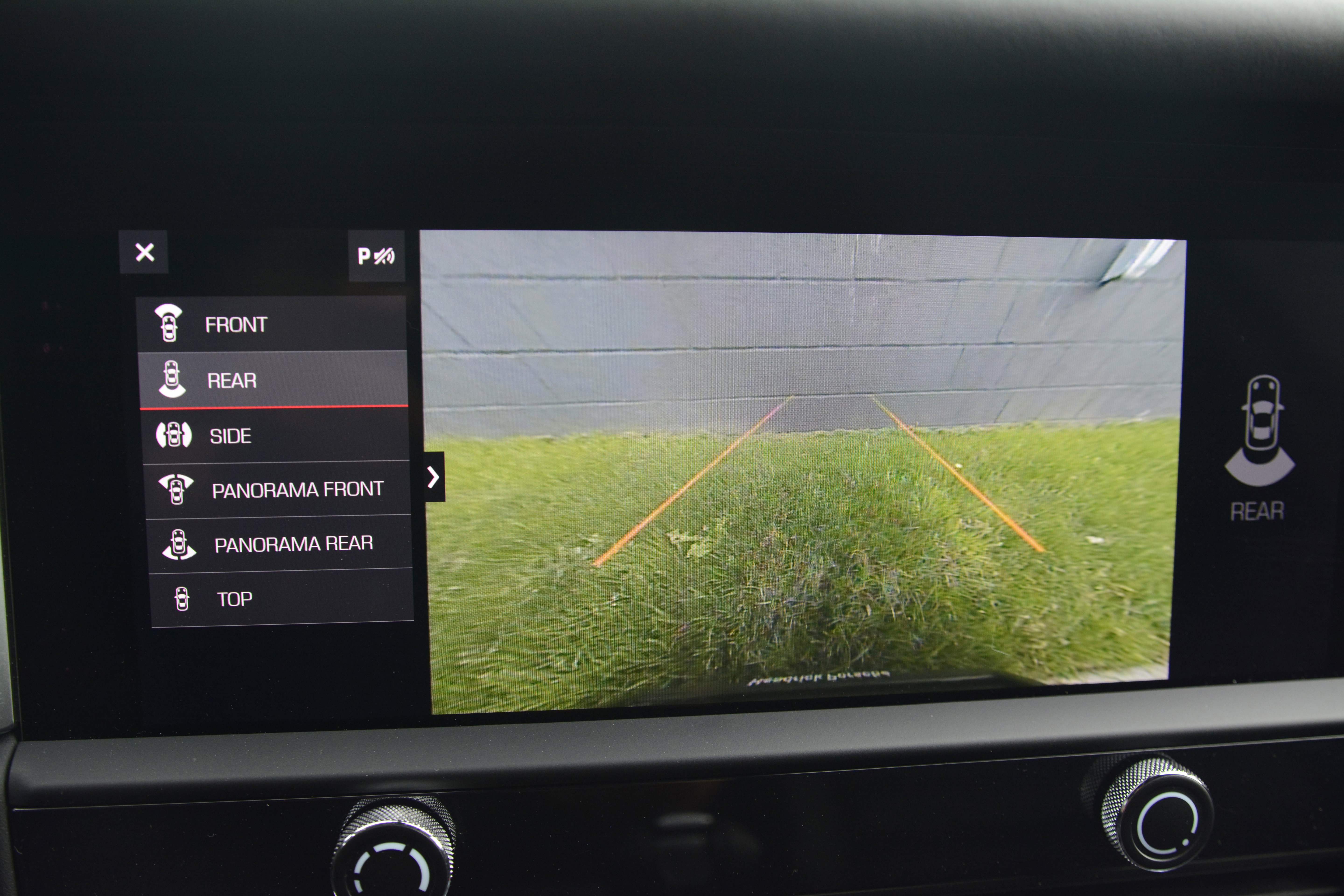 Certified 2024 Porsche Macan GTS w/ Premium Plus Package AWD/4WD image 19