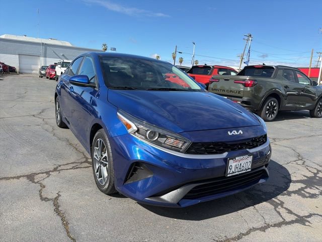 Used 2023 Kia Forte LXS FWD image 3