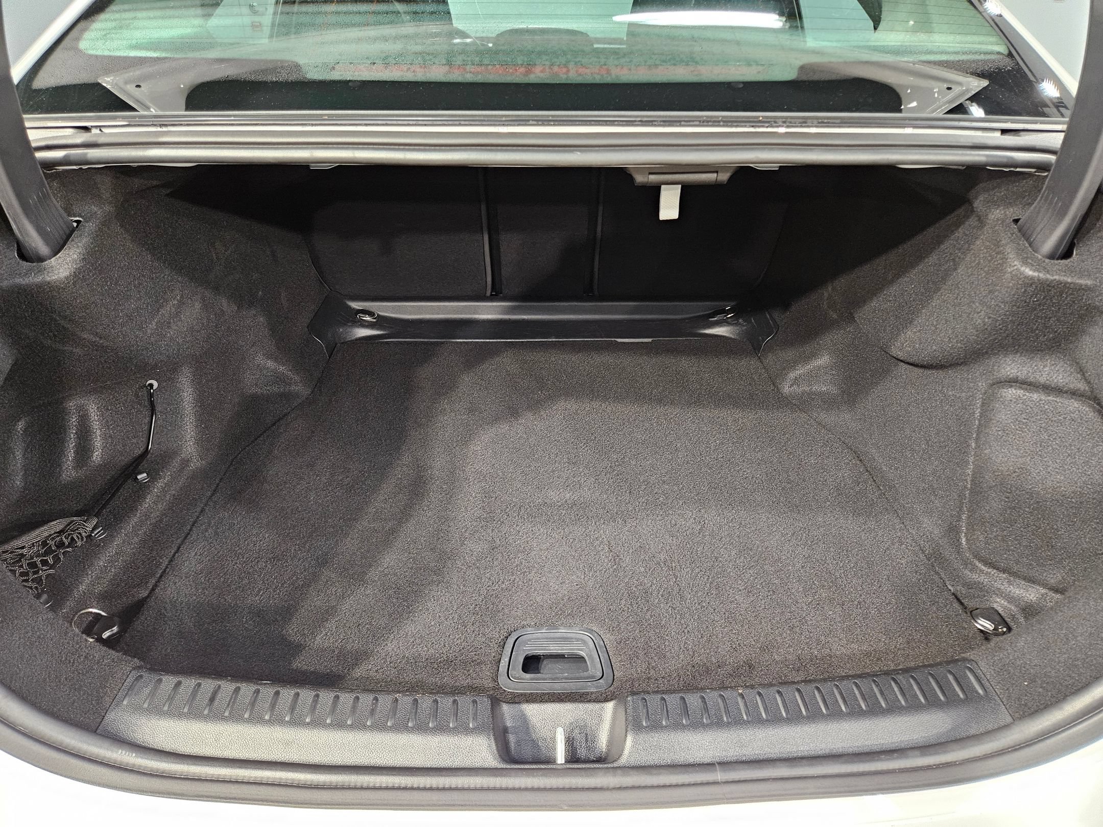 Used 2025 Mercedes-Benz E 350 Sedan w/ Winter Package image 18