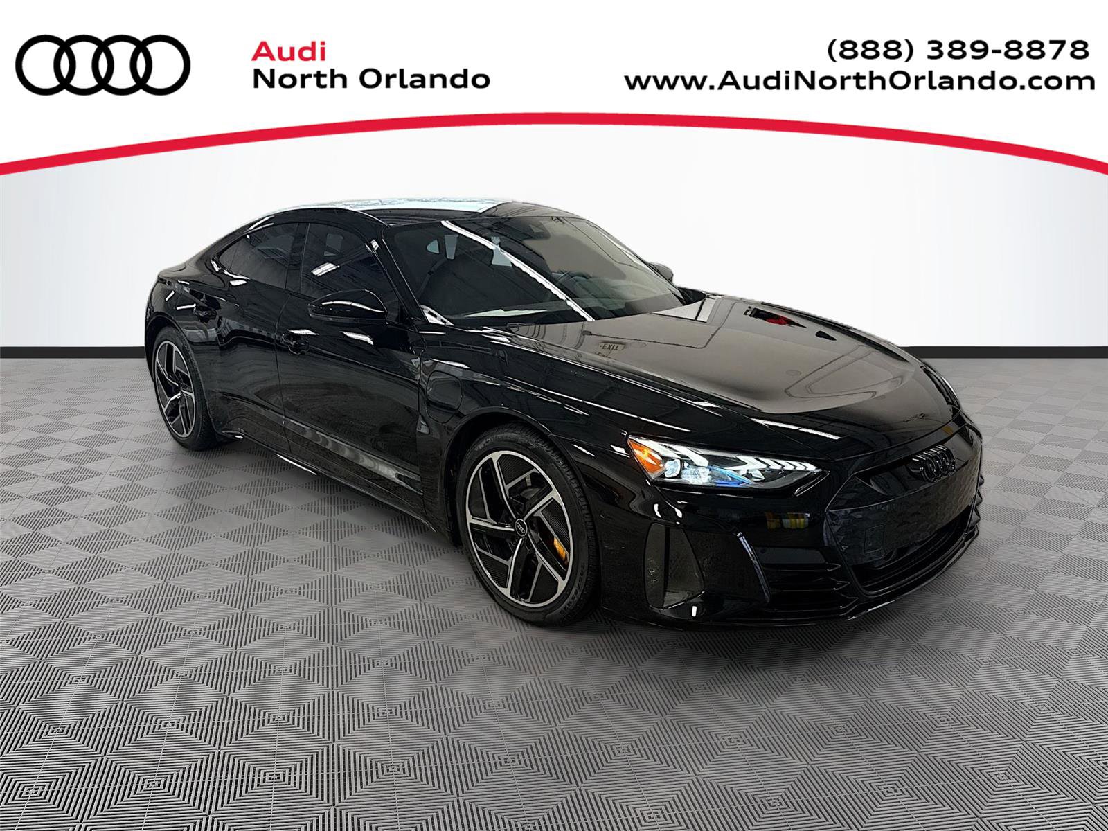 Used 2023 Audi RS e-tron GT w/ Carbon Performance Package AWD/4WD image 1