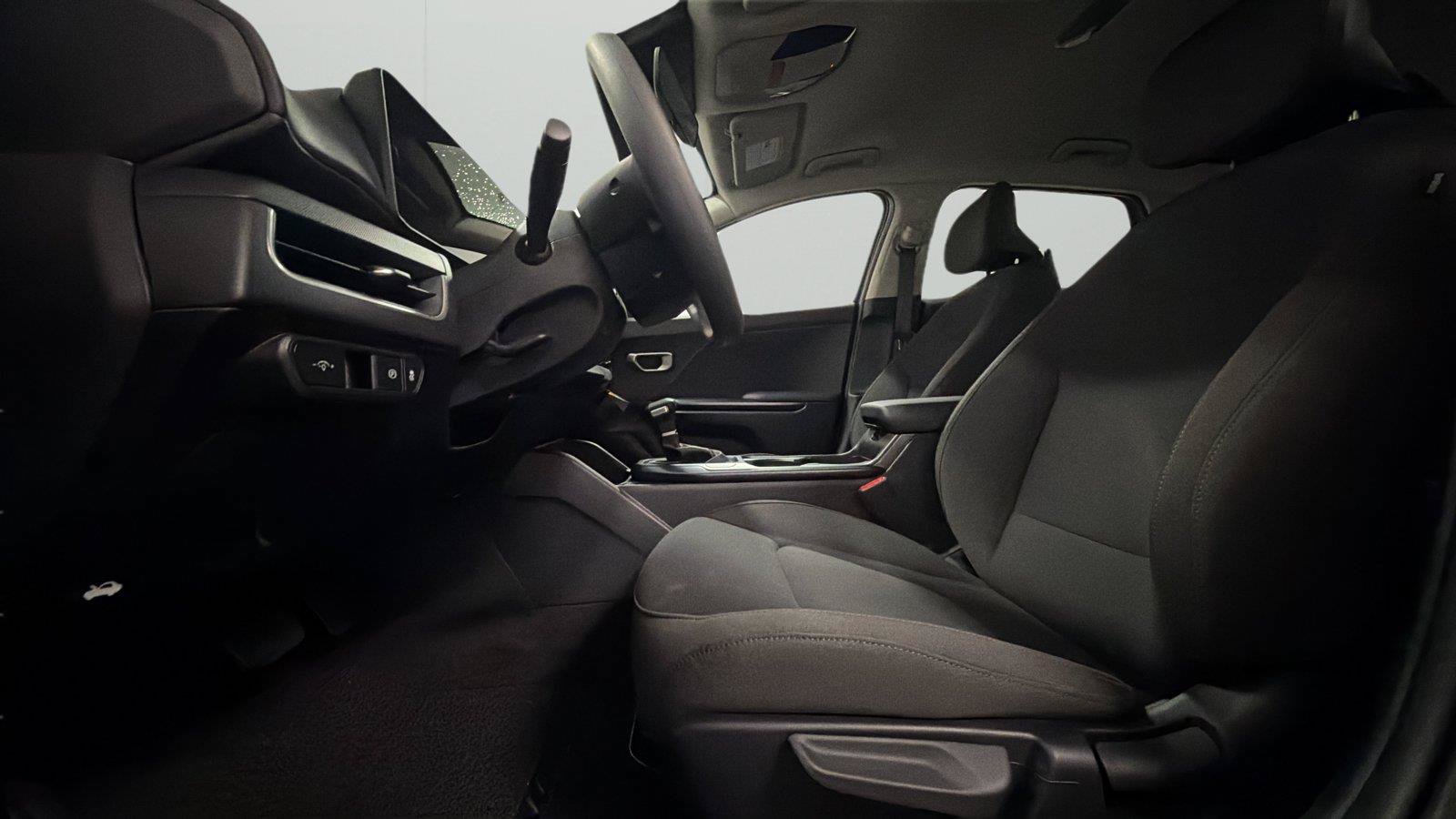 New 2026 Kia K4 FWD image 10