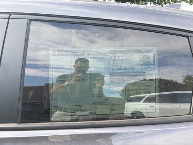 New 2026 Honda HR-V LX image 5