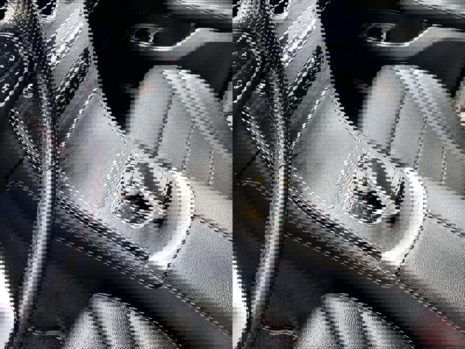 Used 2017 Mercedes-Benz GLC 300 4MATIC image 20