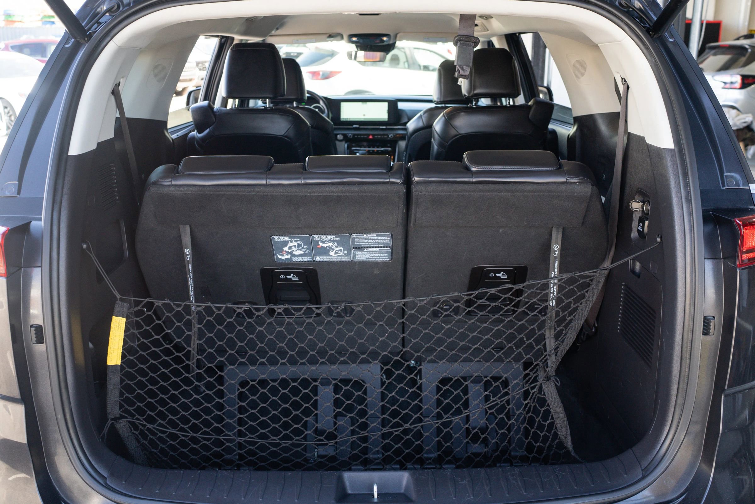 Used 2023 Kia Carnival SX FWD image 7