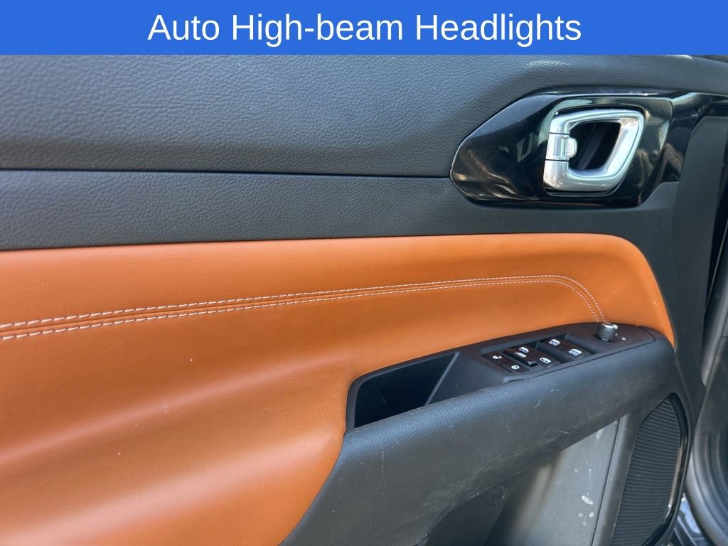 Used 2024 Jeep Compass Limited image 9