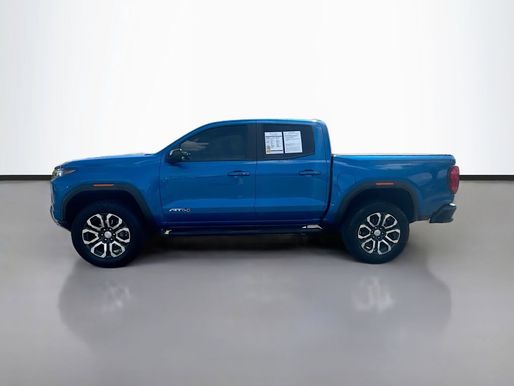 Used 2024 GMC Canyon AT4 w/ Technology Package image 4