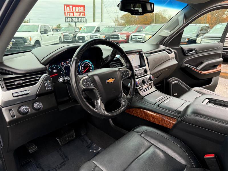 Used 2019 Chevrolet Suburban Premier image 34