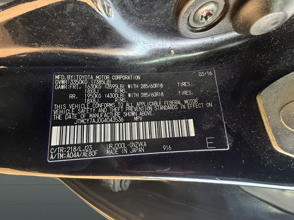 Used 2016 Toyota Land Cruiser w/ Four Season Floor Mat Package AWD/4WD image 13