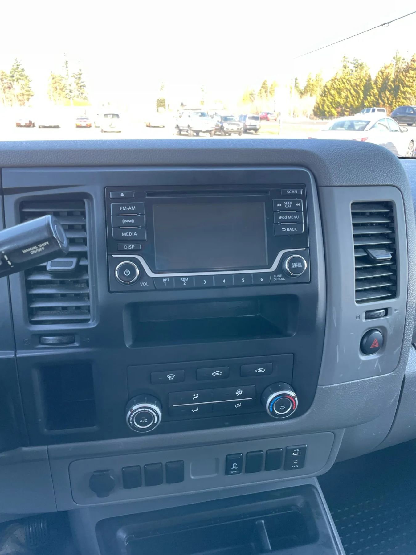 Used 2018 Nissan NV 1500 SV image 15