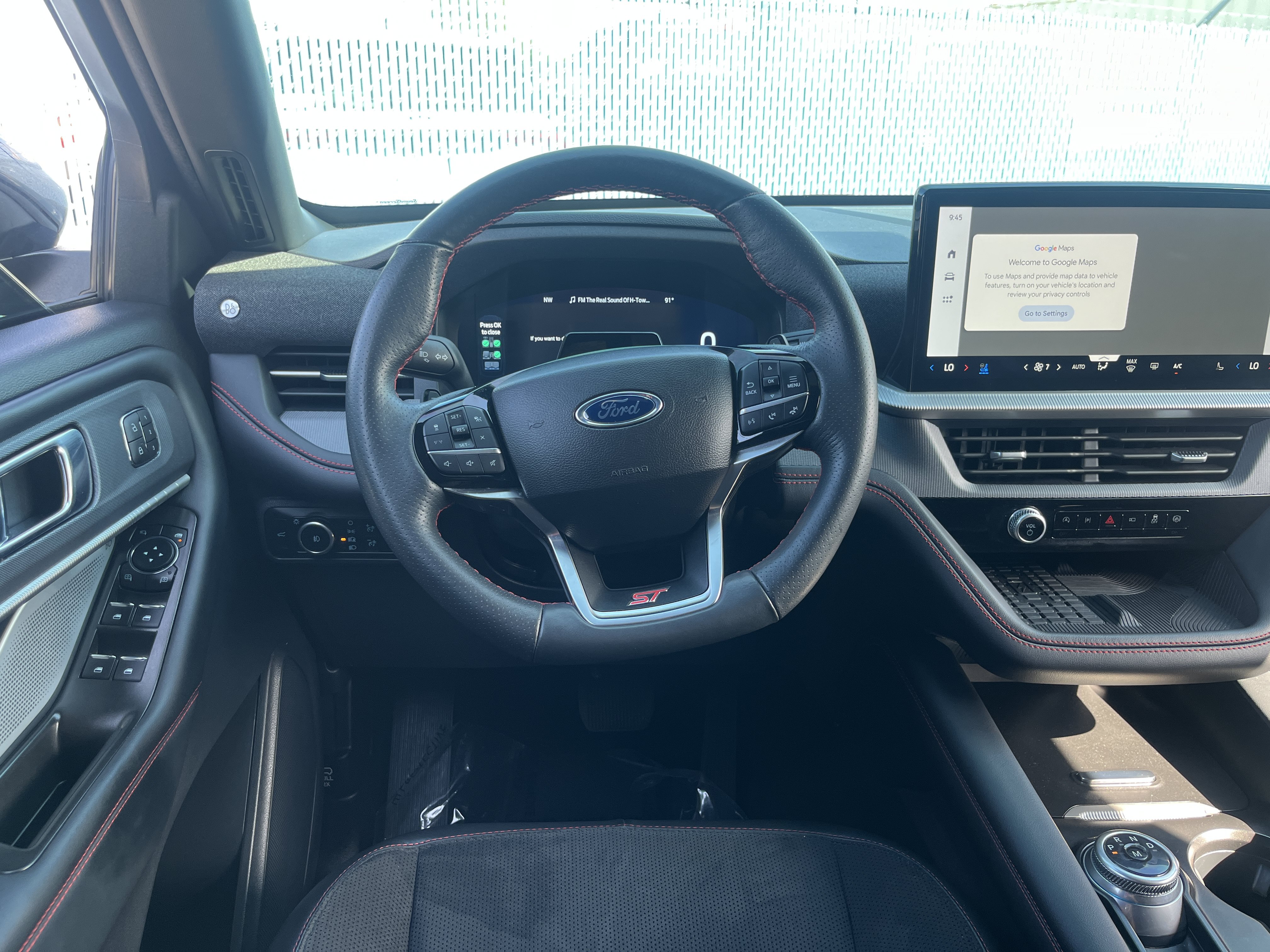 Used 2025 Ford Explorer ST AWD/4WD image 31