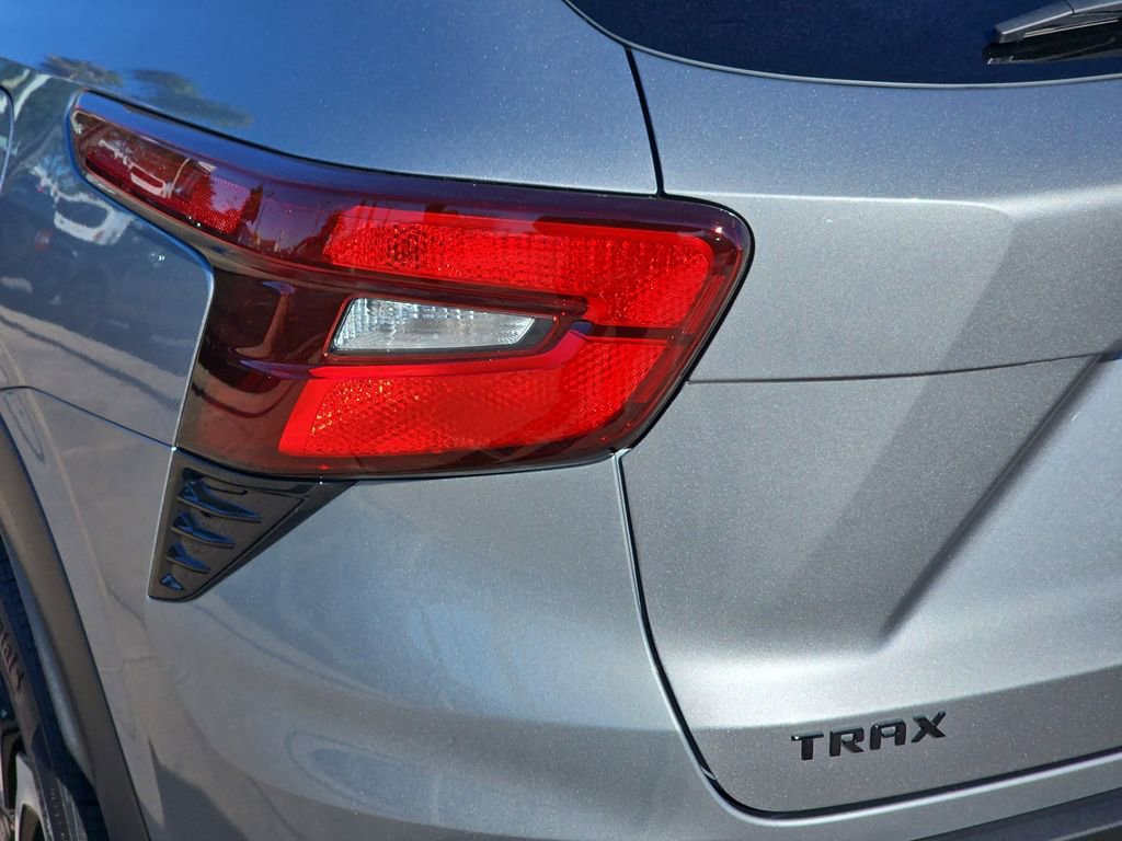 New 2026 Chevrolet Trax RS FWD image 38