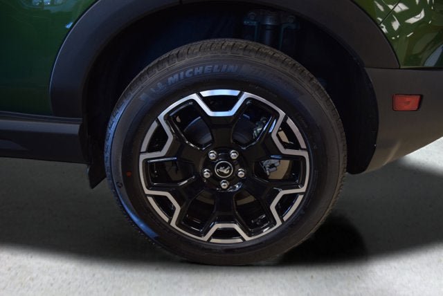 New 2025 Ford Bronco Sport Outer Banks image 4
