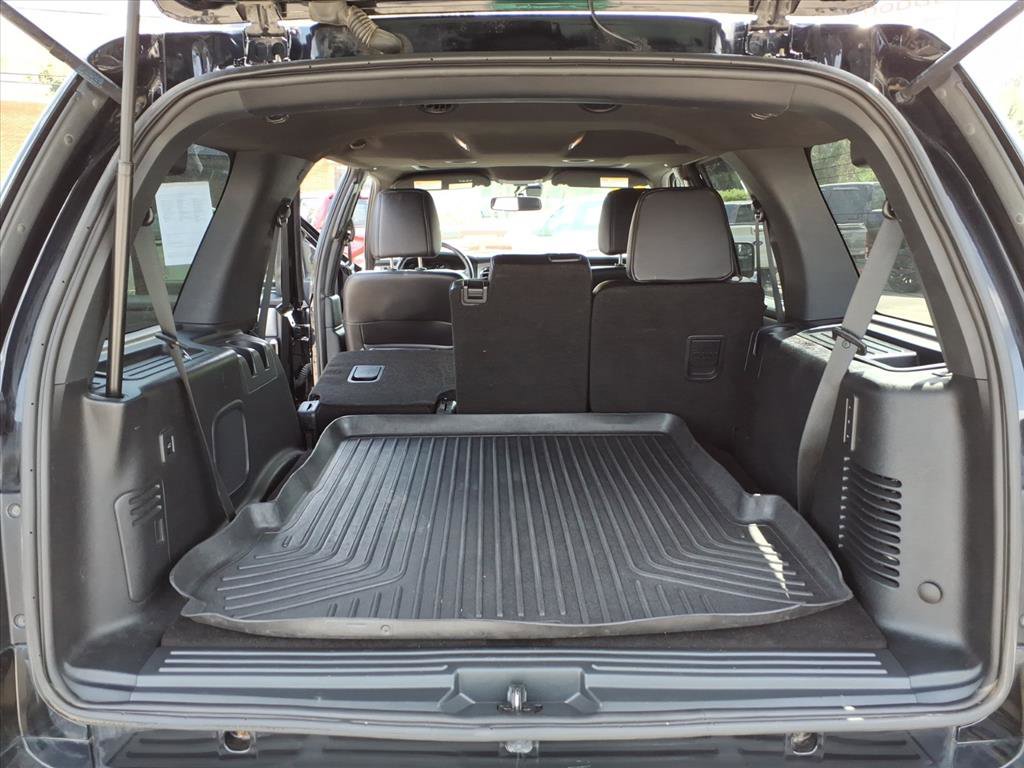 Used 2016 Ford Expedition Limited w/ Equipment Group 301A image 13