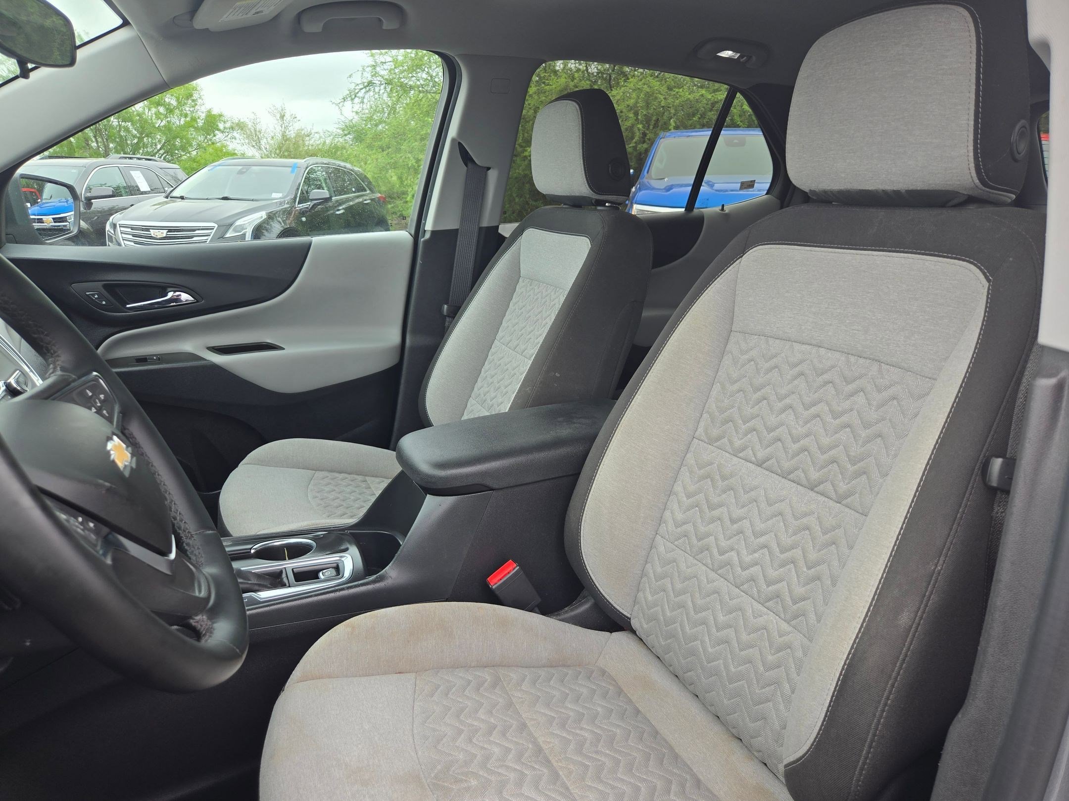 Used 2023 Chevrolet Equinox LT AWD/4WD image 10