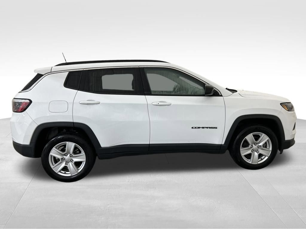 Used 2022 Jeep Compass Latitude w/ Convenience Group image 7