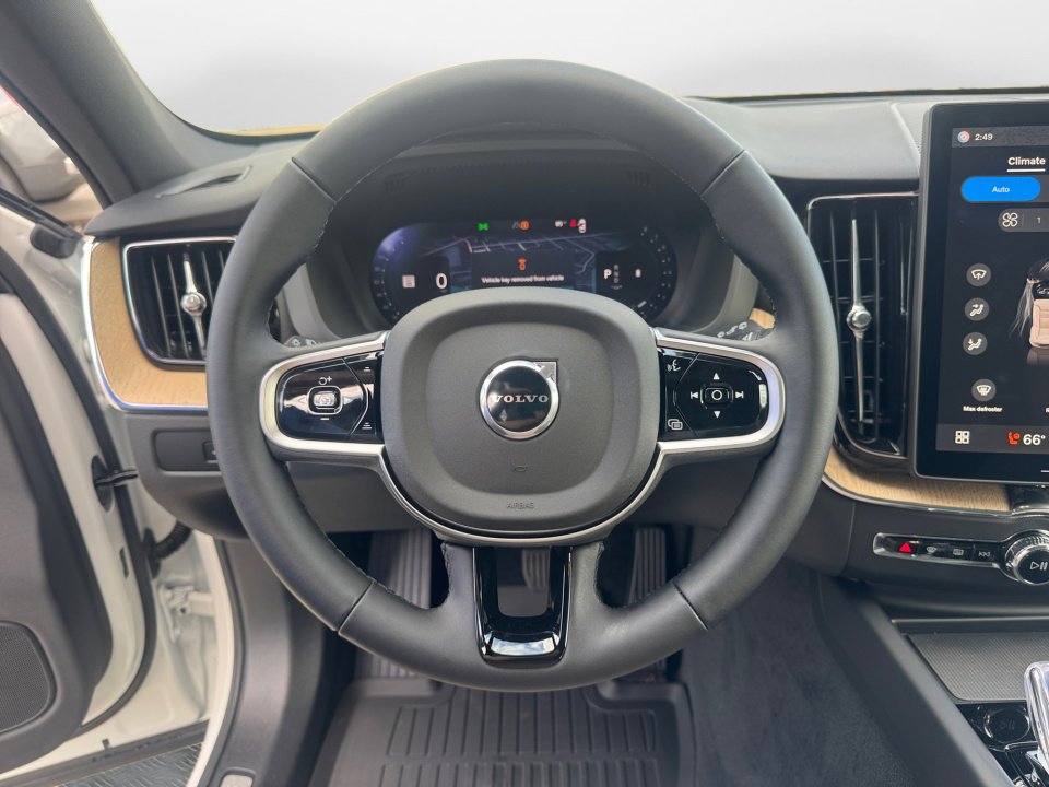 New 2026 Volvo XC60 B5 Plus w/ Protection Package Premier image 10