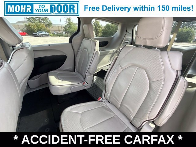 Used 2019 Chrysler Pacifica Limited FWD image 27