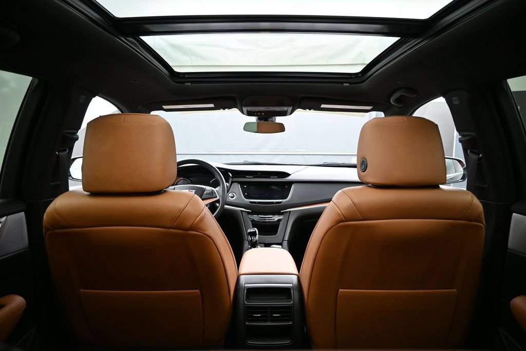 Certified 2023 Cadillac XT5 Premium Luxury AWD/4WD image 30