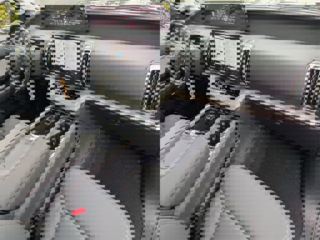 New 2025 Ford Expedition Max Active image 23