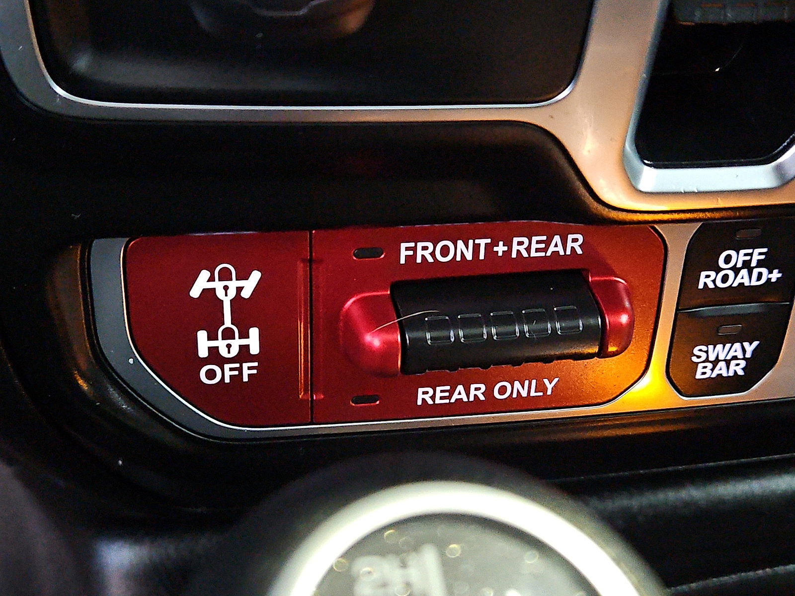 Used 2025 Jeep Wrangler Unlimited Rubicon AWD/4WD image 19