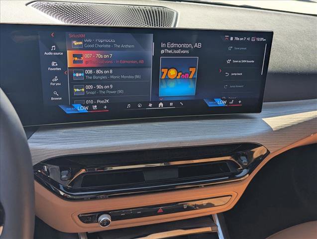 Certified 2025 BMW 330i Sedan w/ Premium Package image 15