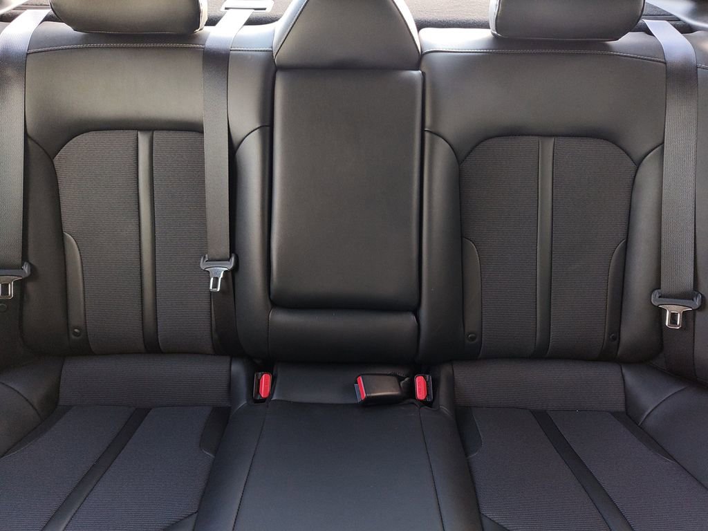 Used 2023 Kia K5 GT-Line image 35