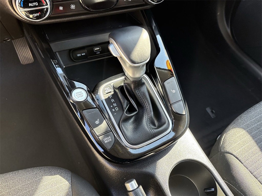 Certified 2025 Kia Soul EX image 27