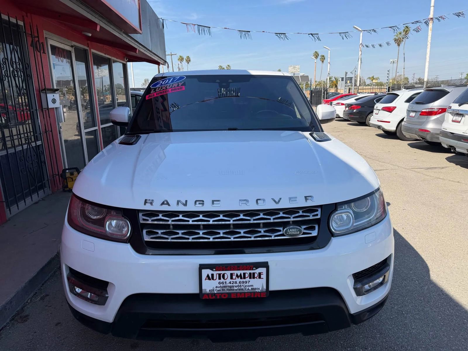 Used 2017 Land Rover Range Rover Sport HSE image 3