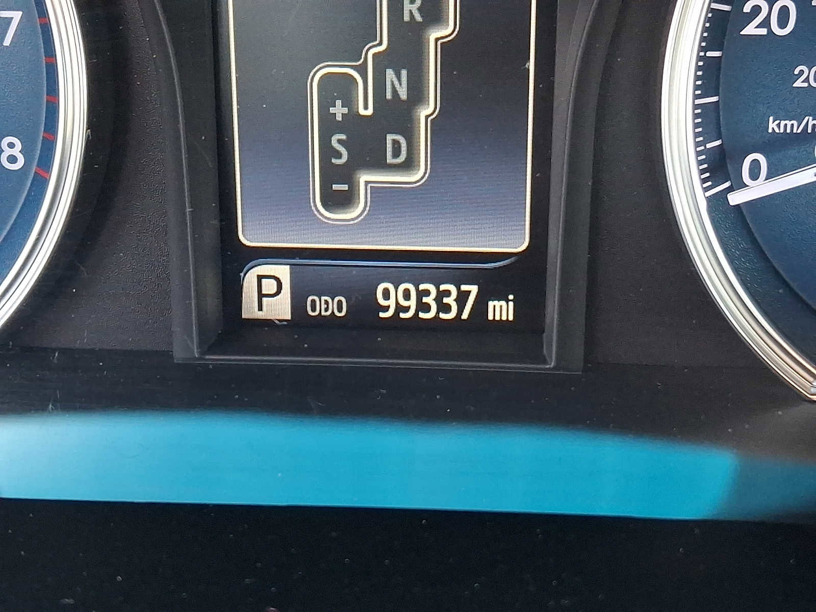 Used 2015 Toyota Camry XLE image 16