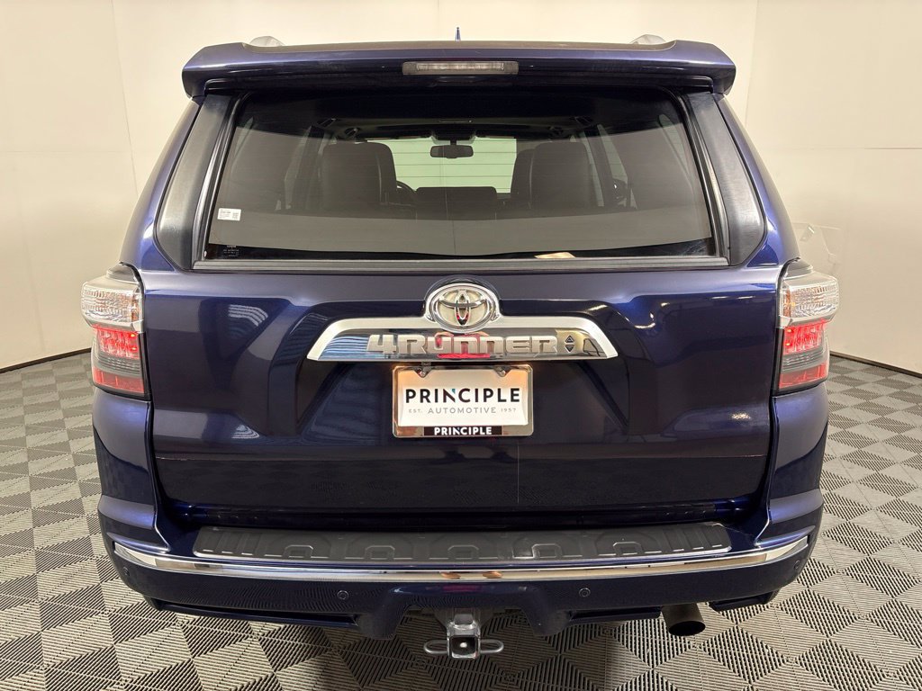Used 2018 Toyota 4Runner Limited AWD/4WD image 6
