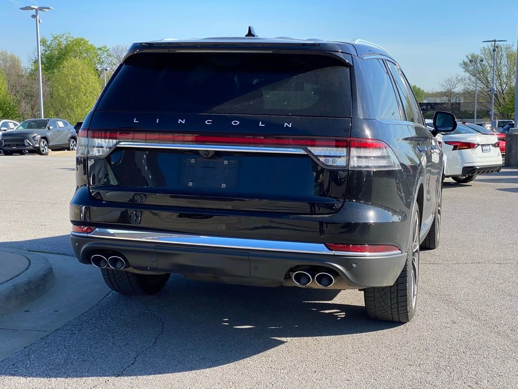 Used 2020 Lincoln Aviator Reserve w/ Equipment Group 202A image 7