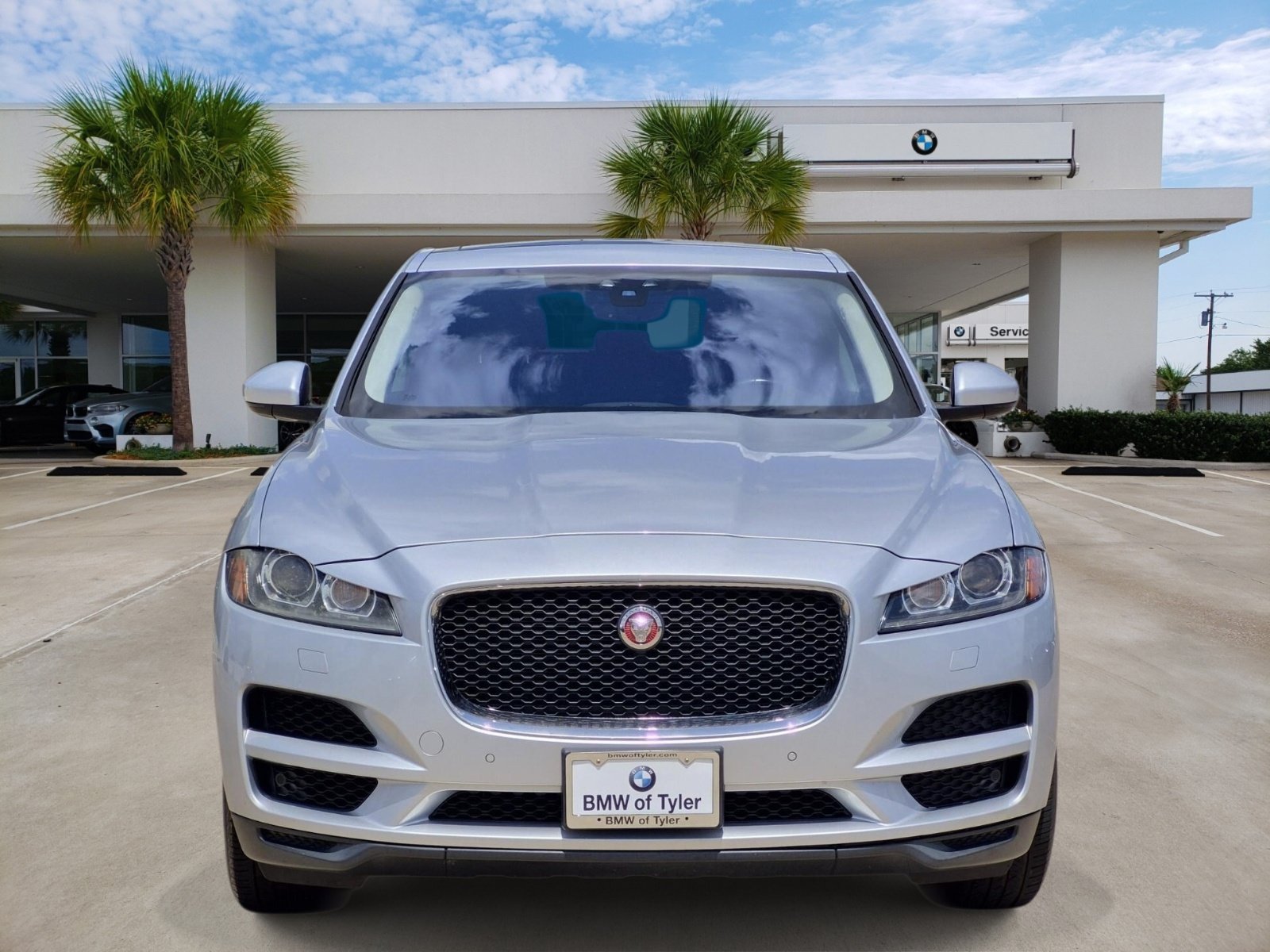 Used 2020 Jaguar F-PACE Premium AWD/4WD image 2