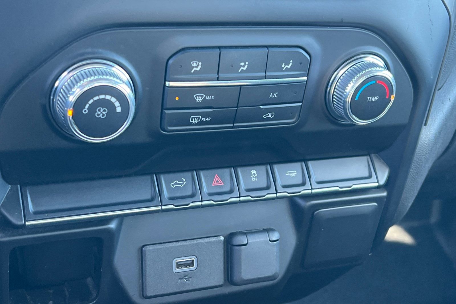 Used 2019 GMC Sierra 1500 2WD Regular Cab w/ Convenience Package image 13
