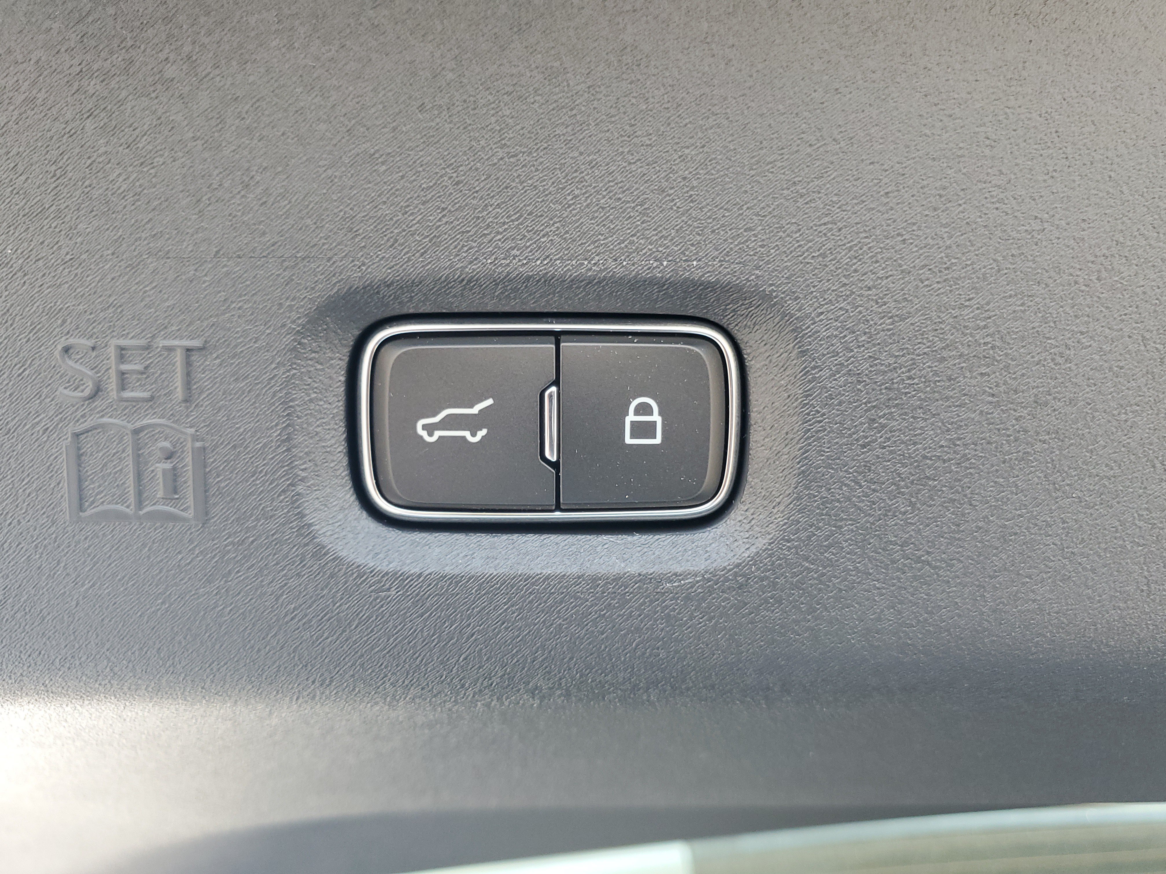 New 2026 Lincoln Navigator Reserve AWD/4WD image 34
