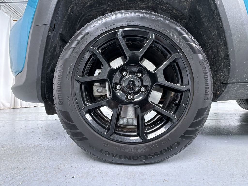 Used 2020 Jeep Renegade Altitude image 14