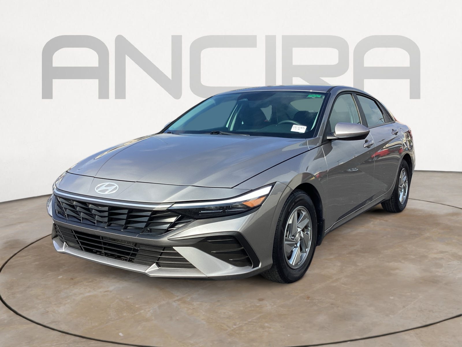 Used 2024 Hyundai Elantra SE FWD image 9