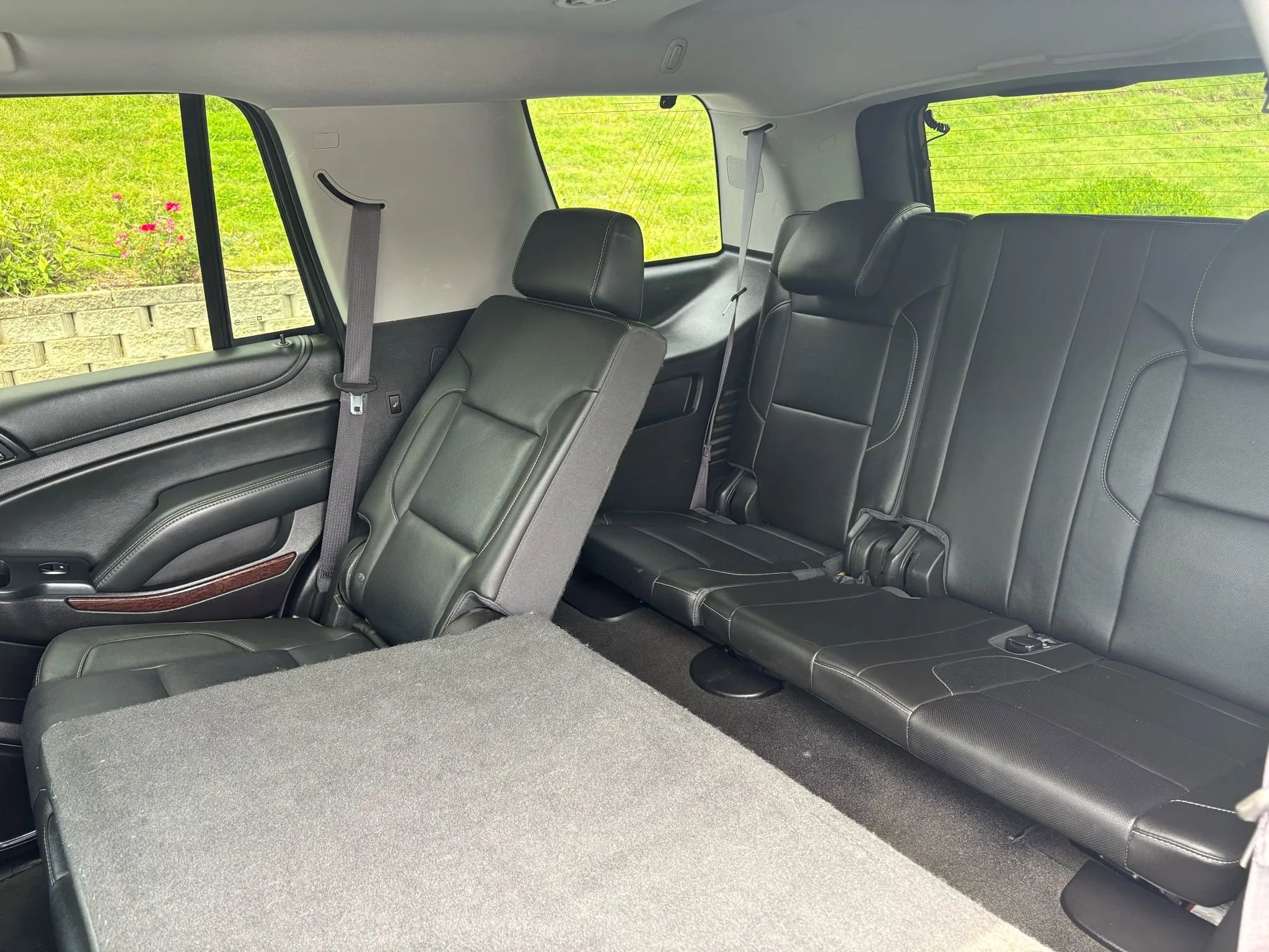 Used 2016 GMC Yukon SLT image 11